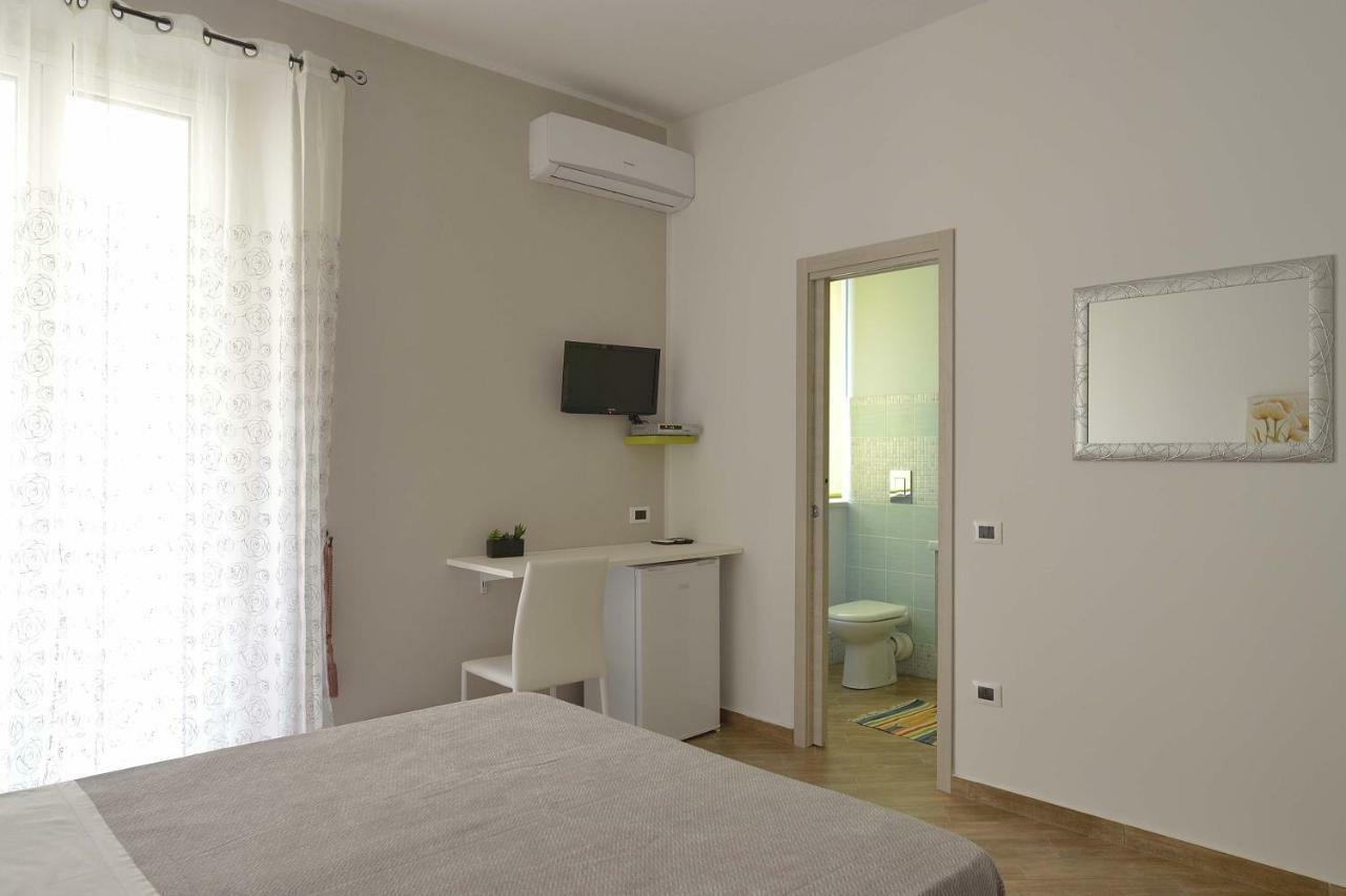 Cavaliere Costa Bed & Breakfast Porto Empedocle Exterior photo